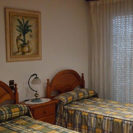 Casa Vitorianet Guest House Alcampel Bagian luar foto