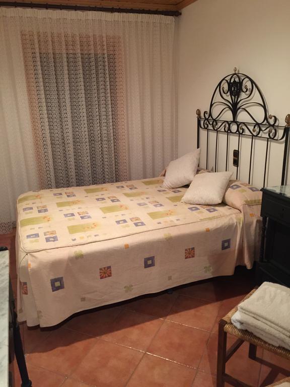 Casa Vitorianet Guest House Alcampel Bagian luar foto